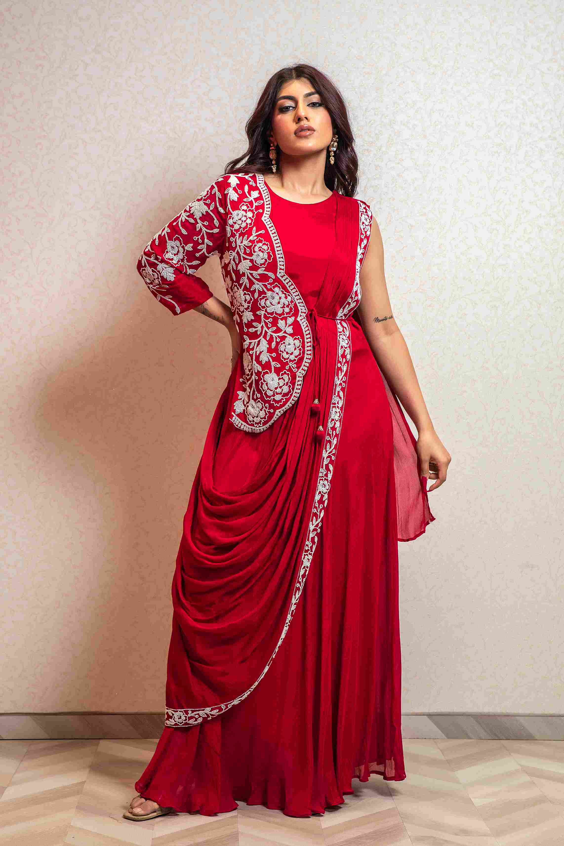 Designer gowns with attached dupatta hotsell